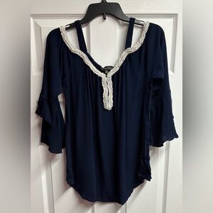 Melissa Paige Cold Shoulder Embellished Tunic Top Size Medium
